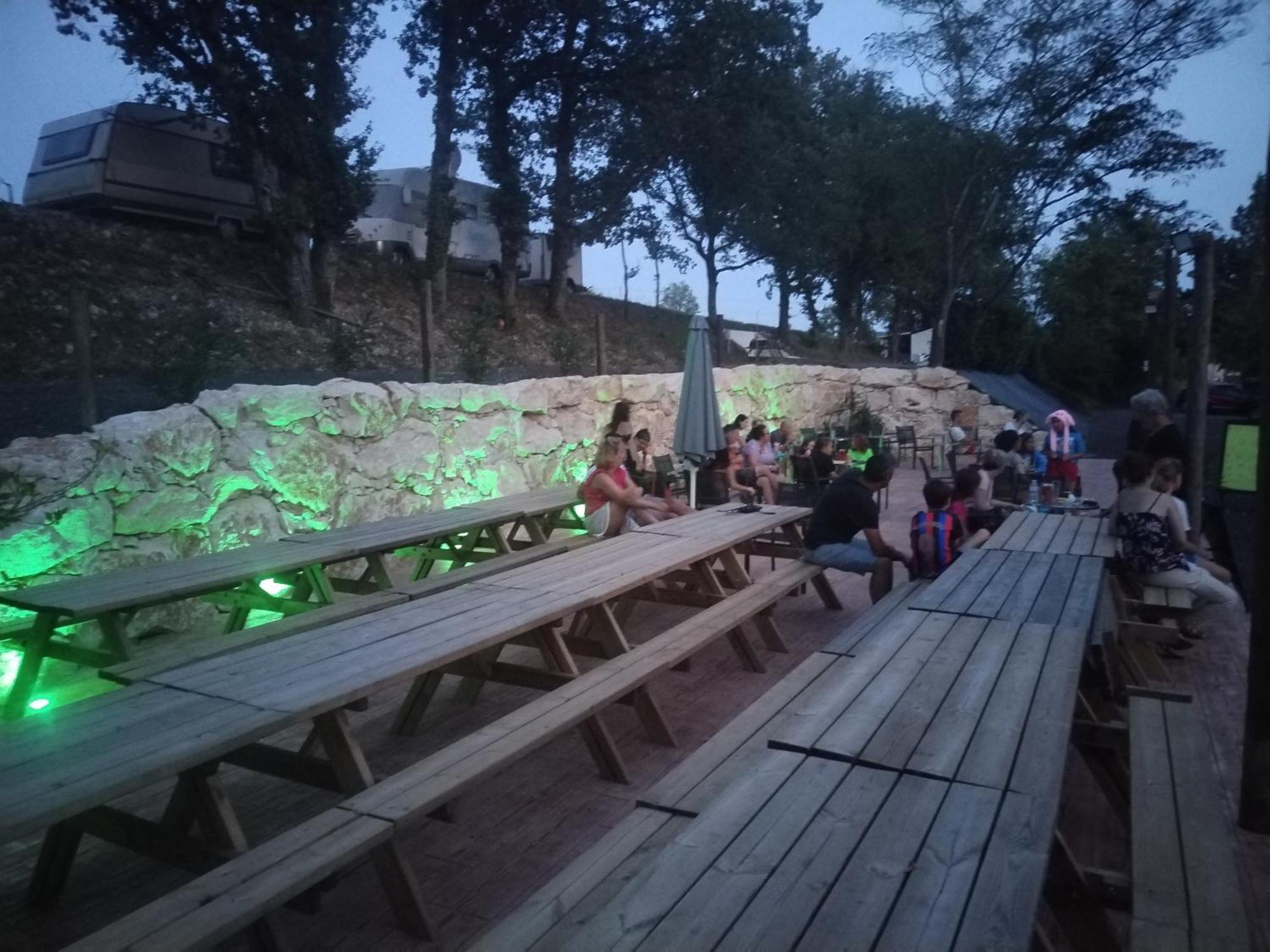 Camping Nature Le Valenty Mobil-Home-Dordogne Panoramique Clim Piscine Soturac Exterior foto